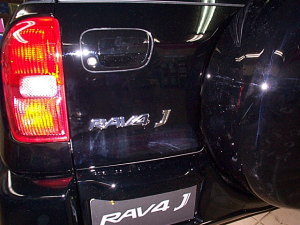 12 New RAV4 EXTERIOR 8